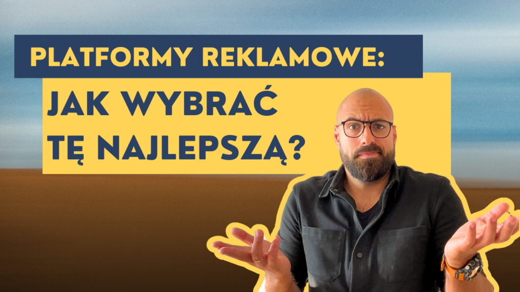 marketer rozkłada ręce zastanawia się, którą platformę reklamową wybrać